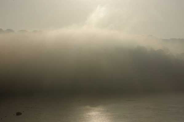 25 March 2020 - 07-10-56 
Not absolutely one of the very best sun and mist mornings. But up there.
------------
Mist and sunrise over the river Dart